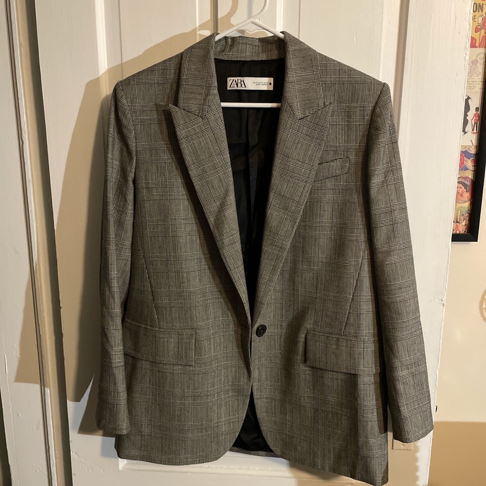 Zara Blazer never worn